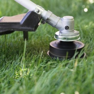 Desbrozadora Eléctrica A Cable 220V 50H 1000W Delta - Goodyear GY22040