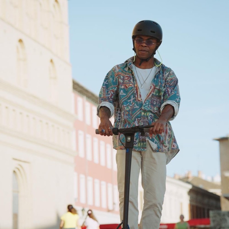 Patinete G6 36V 350W 7.5Ah con Ruedas Honey 9" - Goodyear G6